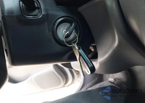 2002 Subaru Forester L из США, поврежденный, VIN JF1SF63552G749426